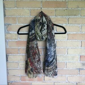 Tilo Patterned Scarf